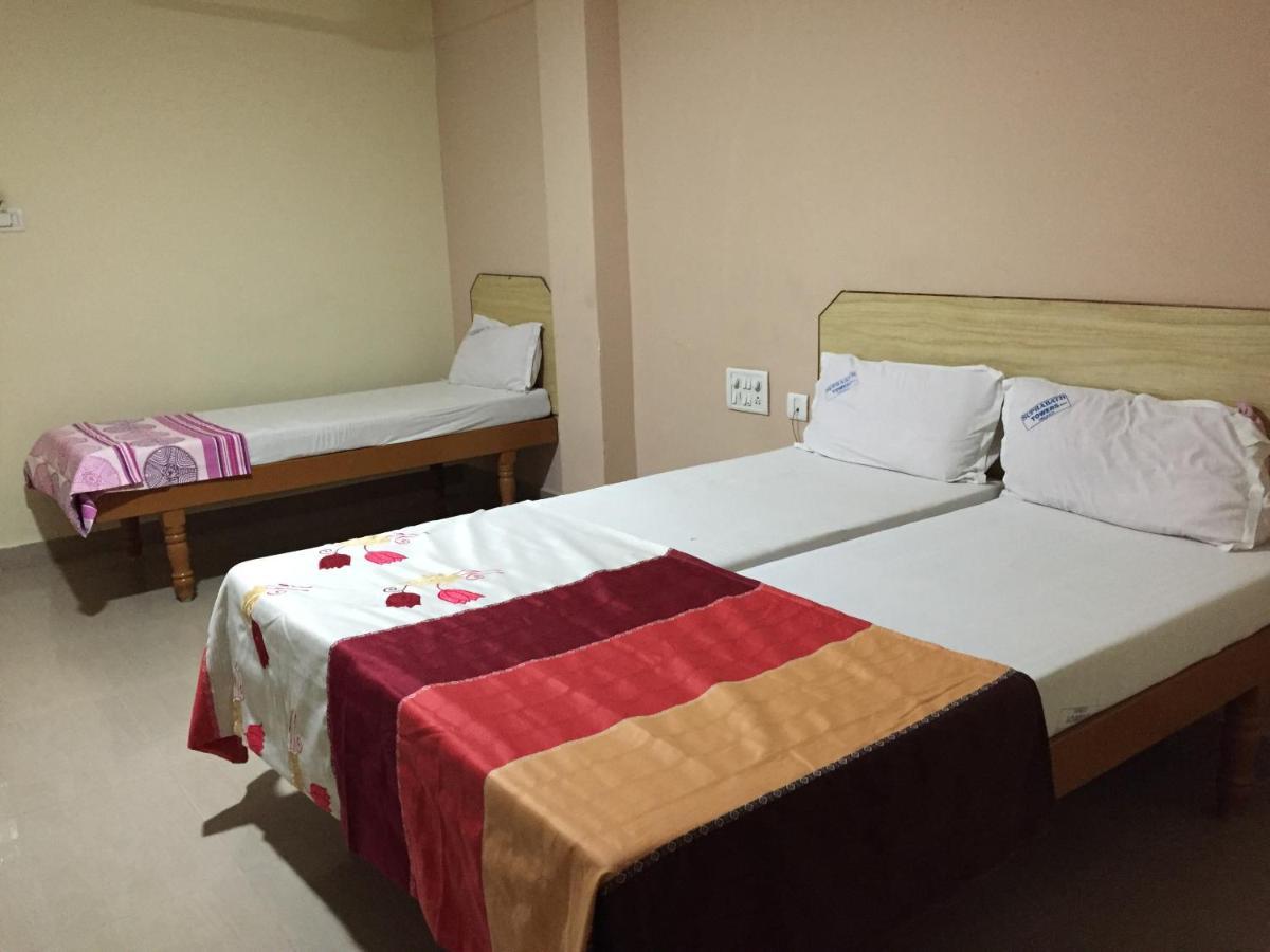 Hotel Suprabath Towers Tirupati Exteriör bild