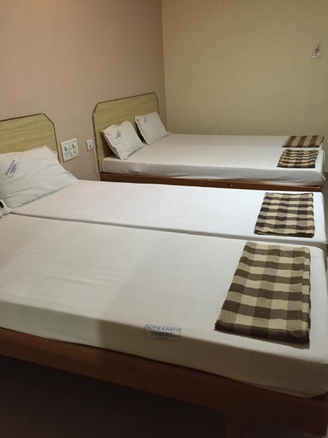 Hotel Suprabath Towers Tirupati Exteriör bild