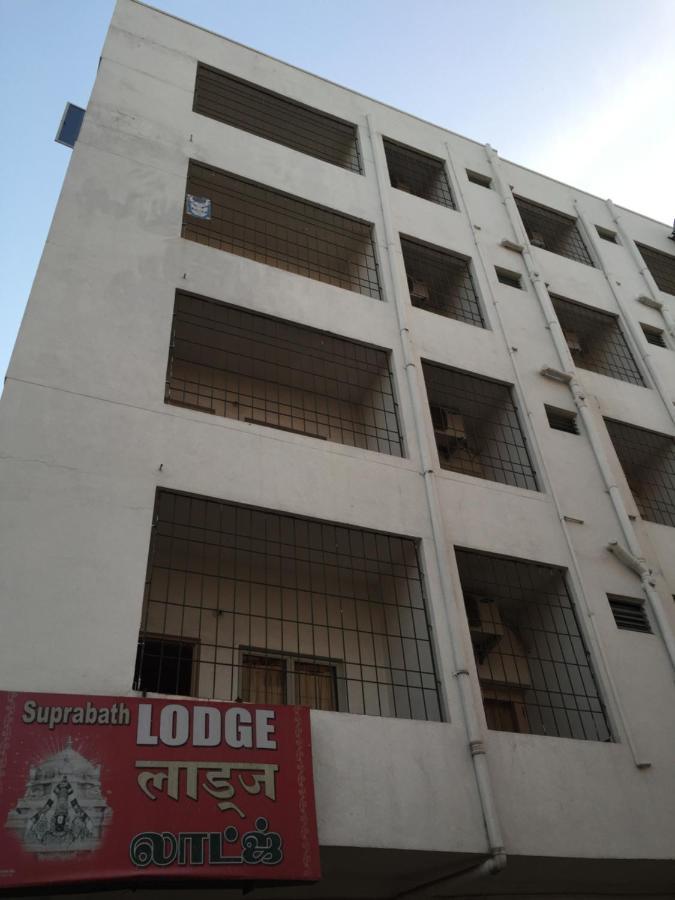 Hotel Suprabath Towers Tirupati Exteriör bild